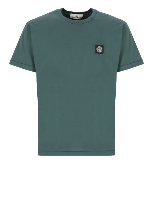 T-shirt with logoed patch